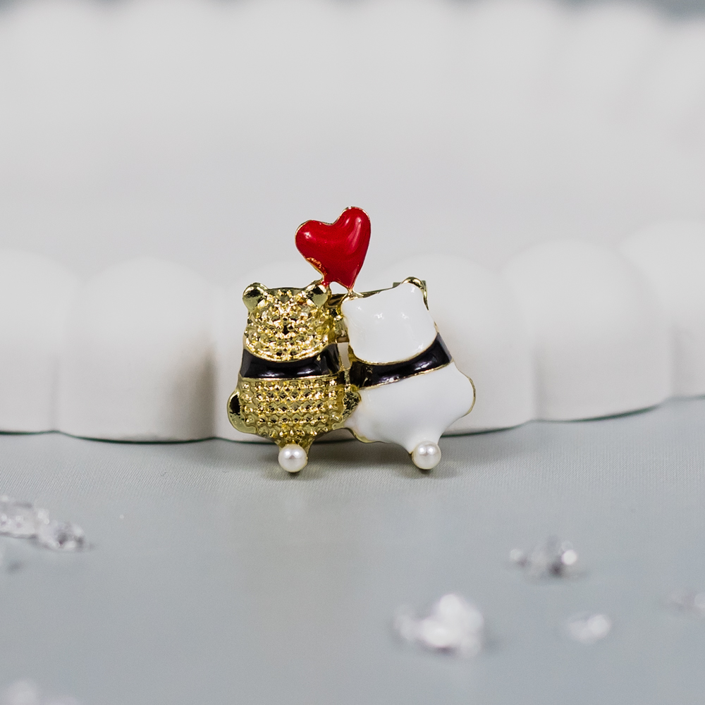 083f7815747bb51f5ea4213ca769ac49.jpg Брошь арт. 3-3647-Y