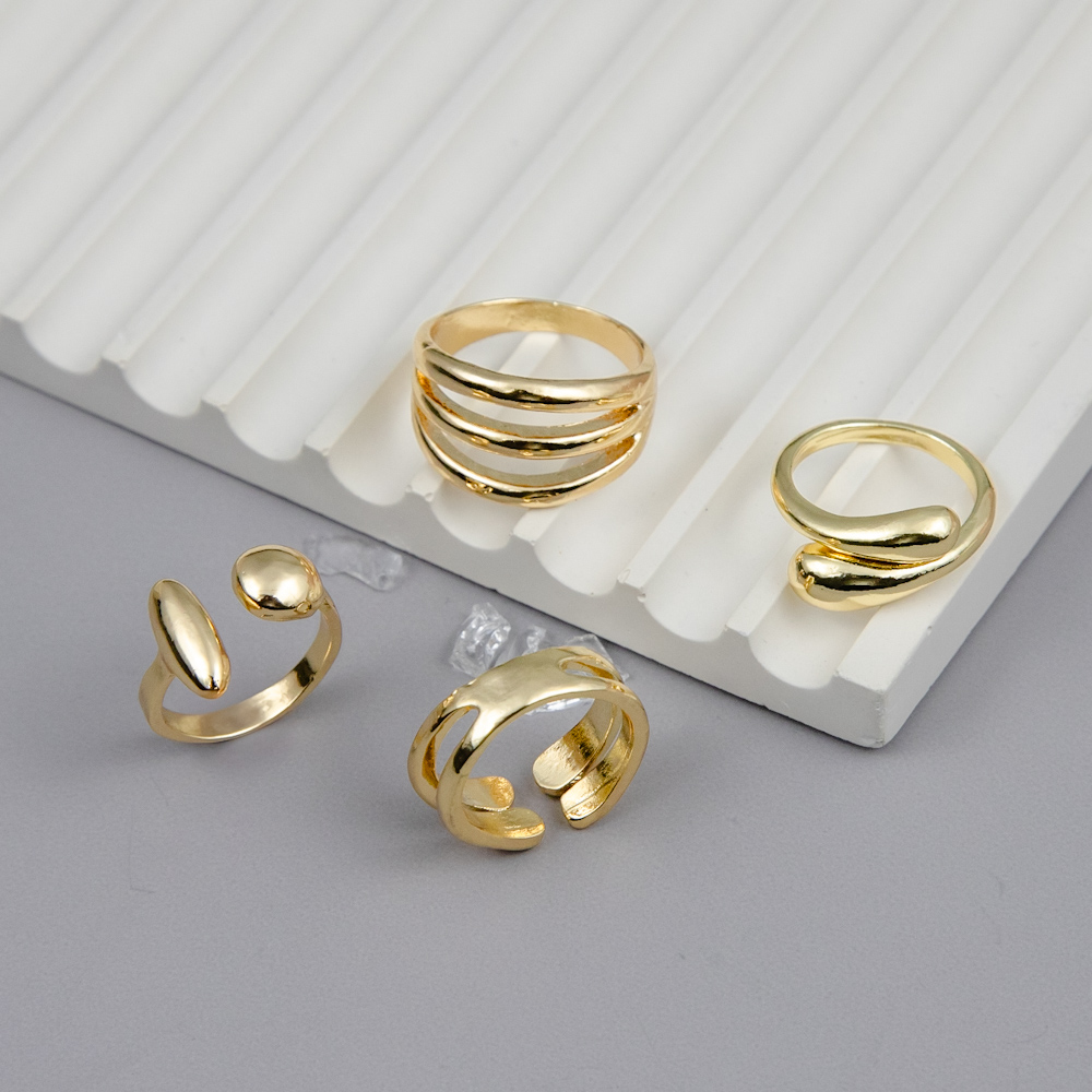 4057b23cc1786817b02dc17f3b76efe2.jpg Набор из 4-х колец арт. 34-0437-Y