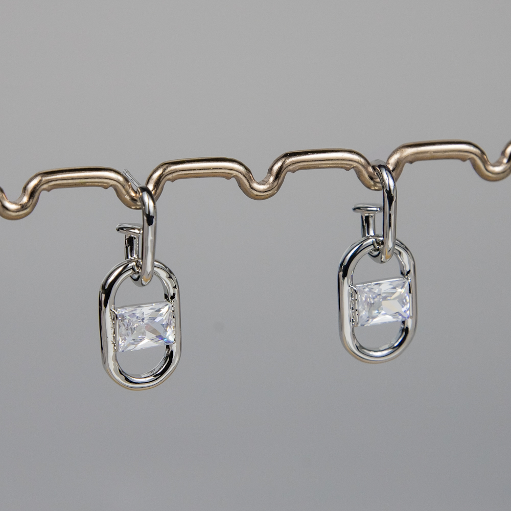 79a8f7bb3cc3e32f6f2f6c5bcd467f2f.jpg Серьги арт.3-5922-W