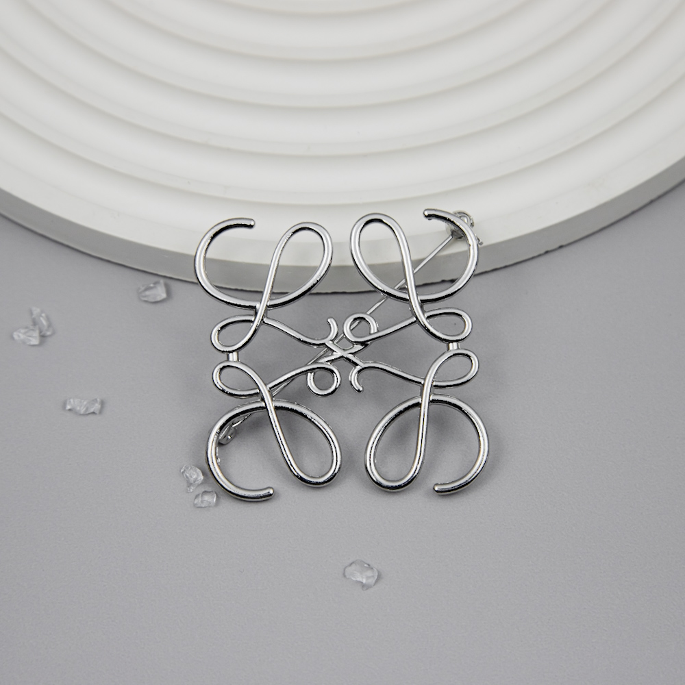 89fb5b747878920a303e10884aa26f37.jpg Брошь арт. 34-0484-W